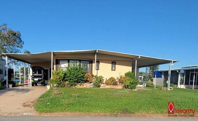 Welcome to your dream waterfront retreat! This furnished - Beach Home for sale in Ellenton, Florida on Beachhouse.com