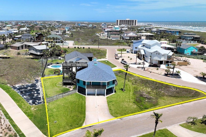 Coveted location & Gulf views! This soulful Old Town home sits - Beach Home for sale in Port Aransas, Texas on Beachhouse.com