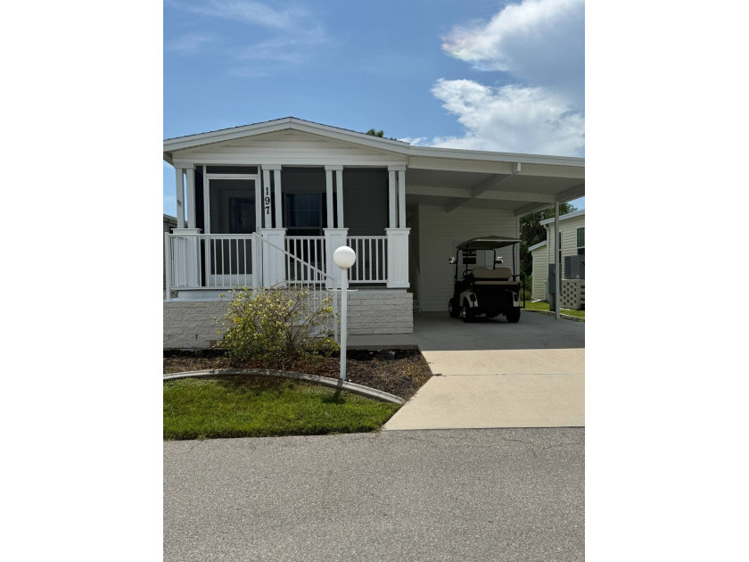 Lovely 2 bedroom, 2 bath home.  Interior is newly painted - Beach Home for sale in Punta Gorda, Florida on Beachhouse.com