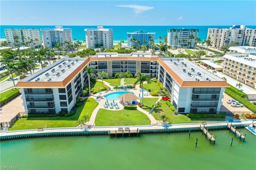 Gorgeous Moorings Bayfront Condopletely Remodeled and Updated - Beach Condo for sale in Naples, Florida on Beachhouse.com