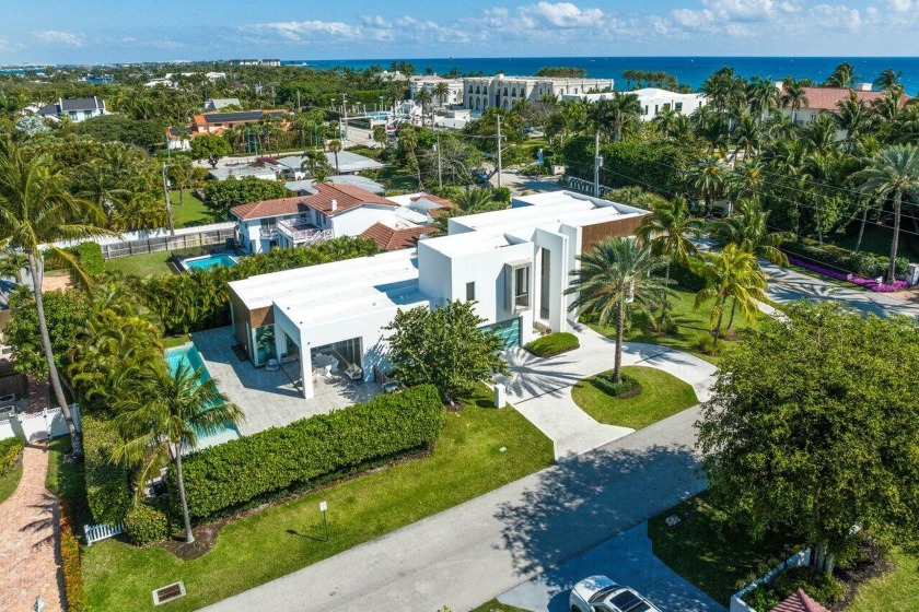 RESIDENCE: A cohesive interplay of rich stone, pristine white - Beach Home for sale in Ocean Ridge, Florida on Beachhouse.com