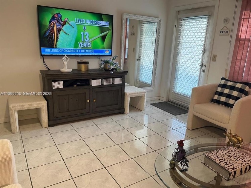 This is a 55+ community. Perfect garden unit. Selling furnished - Beach Condo for sale in Deerfield Beach, Florida on Beachhouse.com