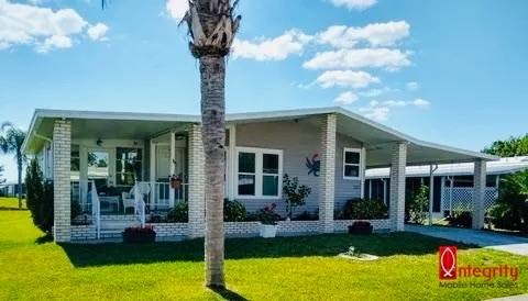 New listing .....Gorgeous Lakeview home with spectacular - Beach Home for sale in Ellenton, Florida on Beachhouse.com