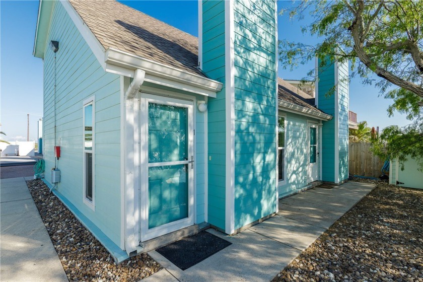 Lake Padre waterfront 2BR/1.5BTH 2-story end unit closest to the - Beach Condo for sale in Corpus Christi, Texas on Beachhouse.com