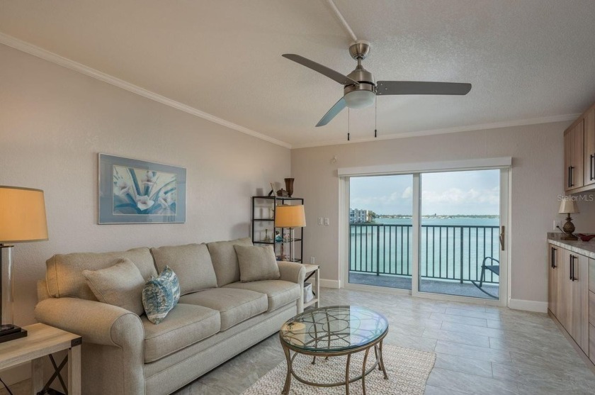 PRICED TO SELL!  This beautifully remodeled waterfront condo is - Beach Condo for sale in South Pasadena, Florida on Beachhouse.com