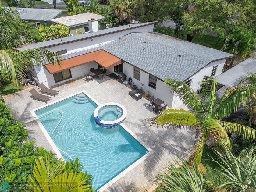 Welcome to this modern & stylish 3 bed and 2 bath home in Wilton - Beach Home for sale in Wilton Manors, Florida on Beachhouse.com