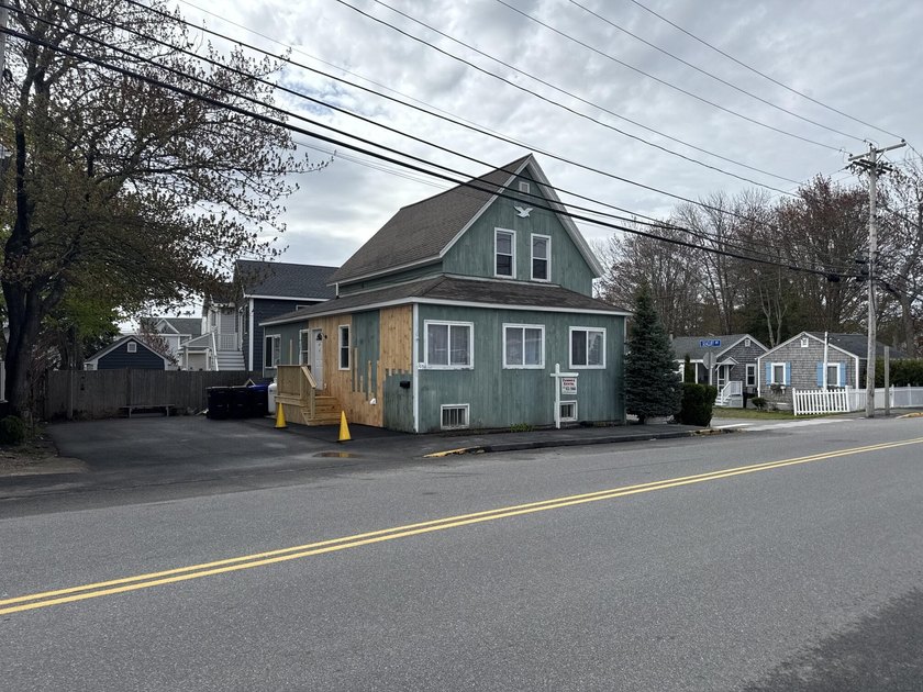 Experience the best of coastal living in this beautifully - Beach Home for sale in Old Orchard Beach, Maine on Beachhouse.com