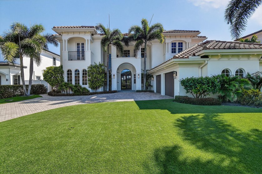 Tucked along a peaceful waterfront in Palm Beach Gardens, 12860 - Beach Home for sale in Palm Beach Gardens, Florida on Beachhouse.com