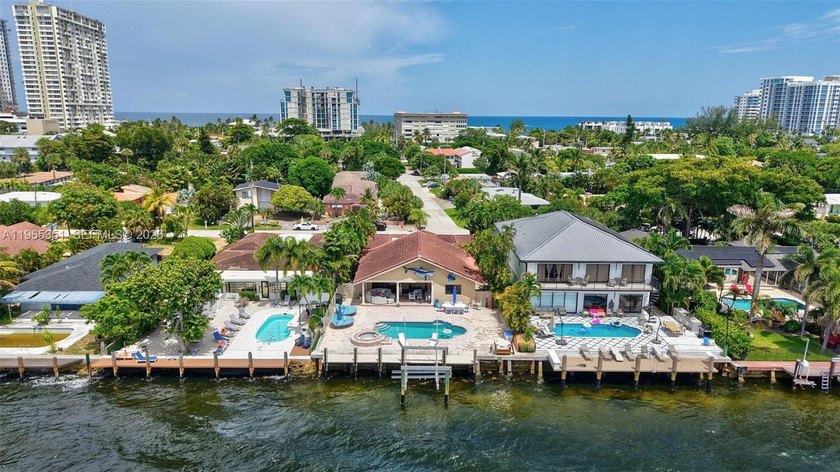 65 feet of prime Intracoastal frontage sets the stage for this - Beach Home for sale in Pompano Beach, Florida on Beachhouse.com