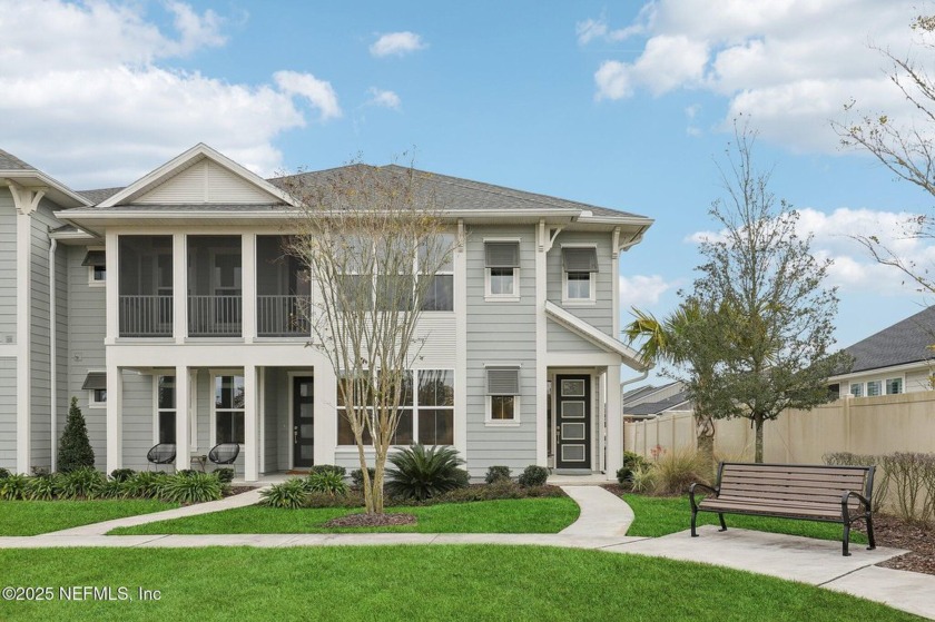 Gorgeous and meticulously maintained end unit townhome on - Beach Townhome/Townhouse for sale in Ponte Vedra, Florida on Beachhouse.com