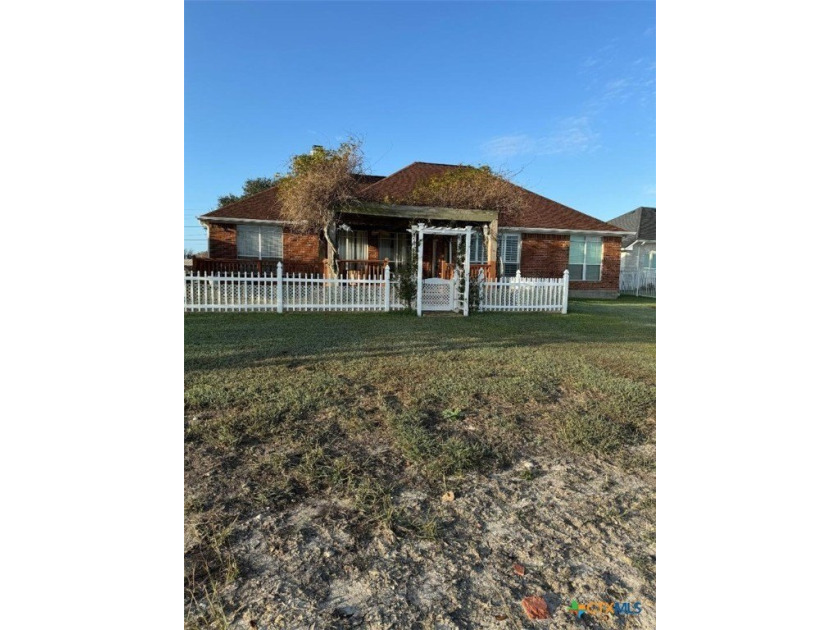 WATERFRONT! Beautiful 3 bedroom, 2 bathroom, brick home with a 2 - Beach Home for sale in Port Lavaca, Texas on Beachhouse.com