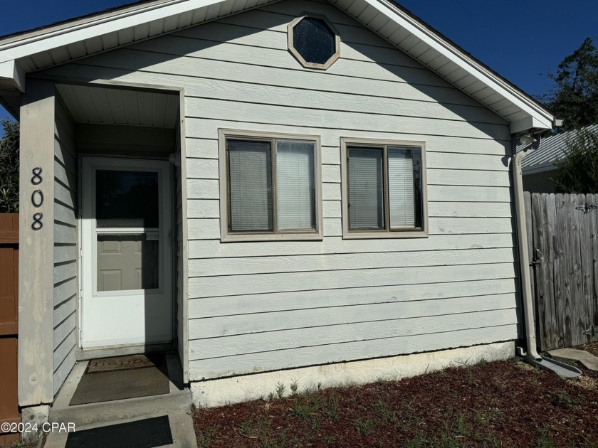 Great two-bedroom, two bathroom home, nestled between downtown - Beach Home for sale in Panama City, Florida on Beachhouse.com