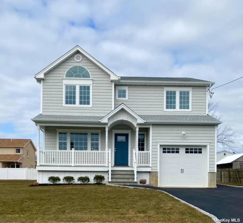 NEW CONSTRUCTION - READY FOR FALL 2024! Stunning 4 Bedroom, 2.5 - Beach Home for sale in Lindenhurst, New York on Beachhouse.com