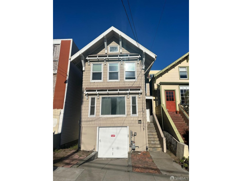 Rare opportunity to own a vacant duplex just blocks from Ocean - Beach Townhome/Townhouse for sale in San Francisco, California on Beachhouse.com