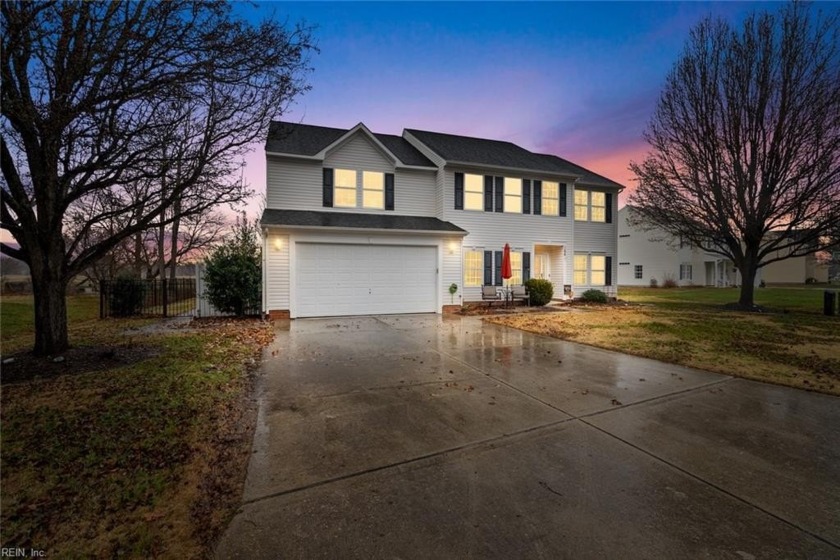 166 St Andrews is a stunning home packed with updates and extras - Beach Home for sale in Moyock, North Carolina on Beachhouse.com