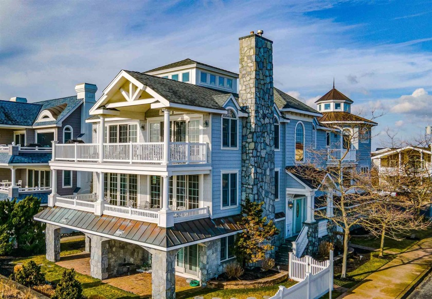 Fantastic BeachFront Corner in the heart of the Goldcoast! - Beach Condo for sale in Ocean City, New Jersey on Beachhouse.com