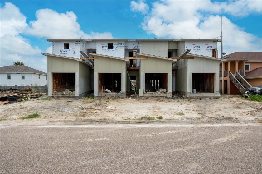 Prime Padre Island investment opportunity! This brand-new 4-plex - Beach Lot for sale in Corpus Christi, Texas on Beachhouse.com
