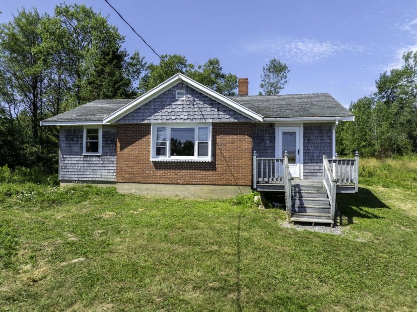 This charming and well built 3 bedroom home offers single level - Beach Home for sale in Machiasport, Maine on Beachhouse.com