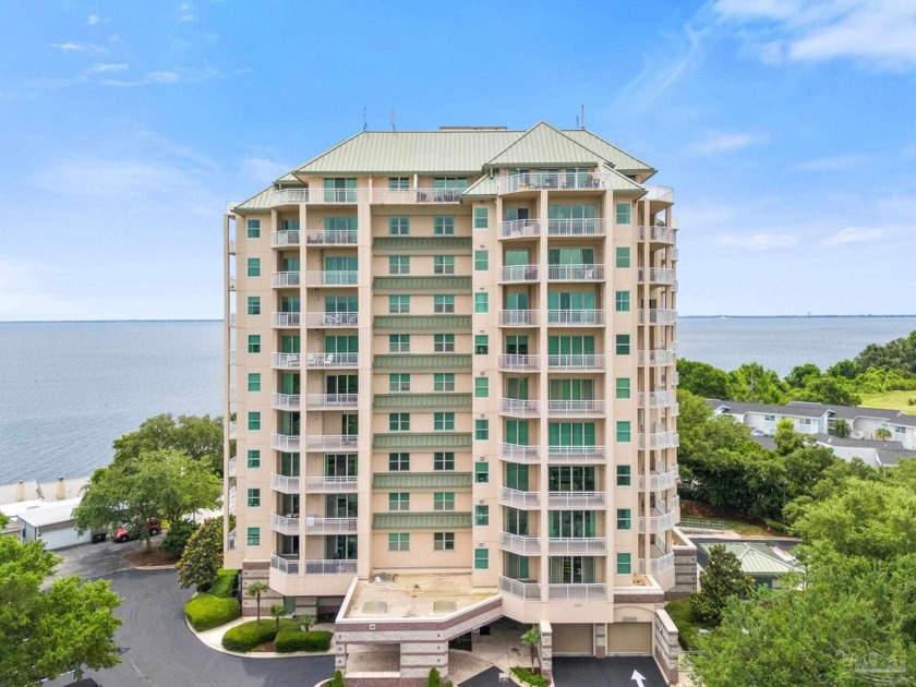 Welcome to Scenic Terrace! This 8th-floor condo features three - Beach Condo for sale in Pensacola, Florida on Beachhouse.com