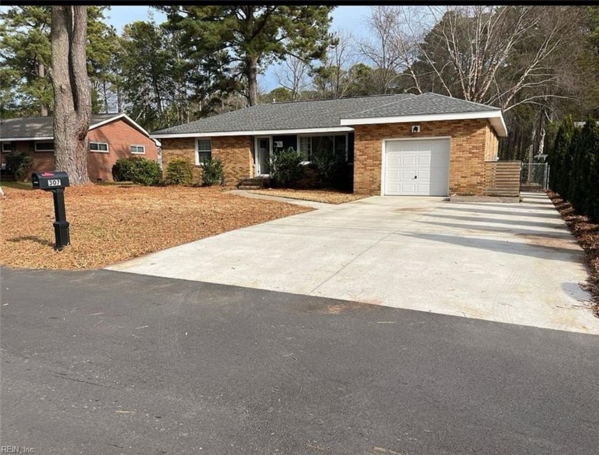 Beautifully renovated single-story home in a great location. New - Beach Home for sale in Portsmouth, Virginia on Beachhouse.com