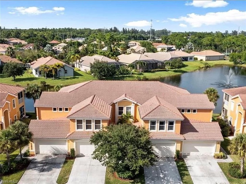 Beautiful Turnkey 1st-floor Coach Home in Avalon Preserve - Beach Home for sale in Fort Myers, Florida on Beachhouse.com