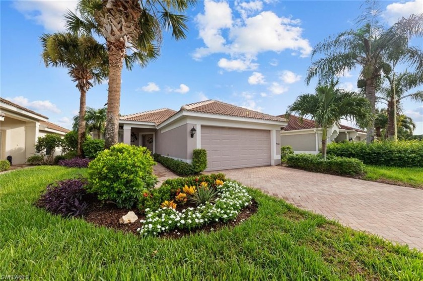 IMMEDIATELY upon entering this beautiful home you will LOVE - Beach Home for sale in Fort Myers, Florida on Beachhouse.com