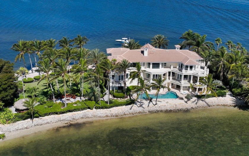 Rare 1.2 acres on south Siesta Key with 546-ft. bayfront and - Beach Home for sale in Sarasota, Florida on Beachhouse.com