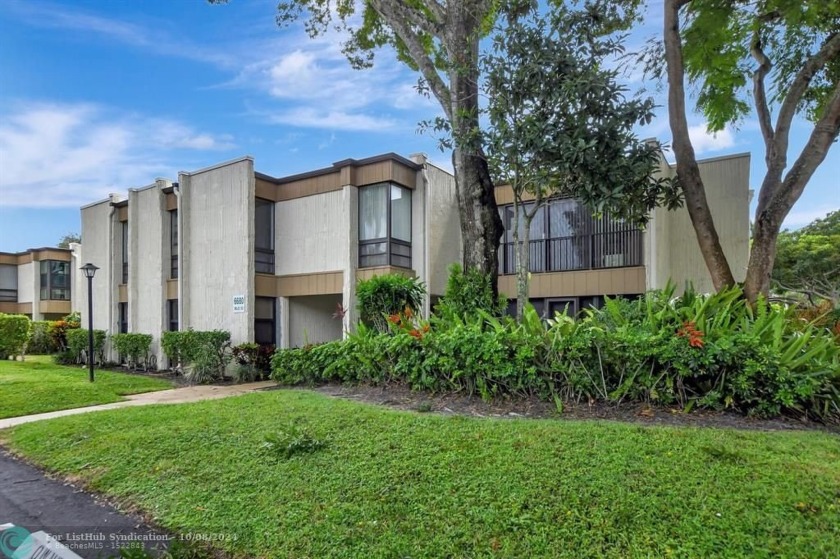 HOME SWEET HOME! You'll love this Boca Raton Woodhaven 55+ - Beach Condo for sale in Boca Raton, Florida on Beachhouse.com