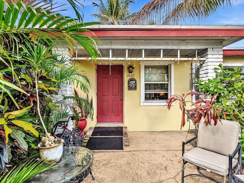 Walk to the beach, no HOA, and exceptional potential in one of - Beach Home for sale in Delray Beach, Florida on Beachhouse.com