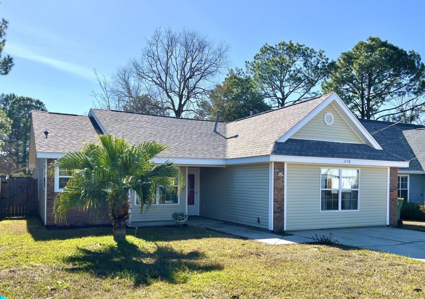 Welcome to the perfect blend of convenience, comfort, and charm! - Beach Home for sale in Fort Walton Beach, Florida on Beachhouse.com