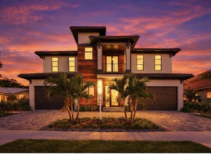 Custom built 2023 Deep-water docking, no fixed bridges - Beach Home for sale in North Palm Beach, Florida on Beachhouse.com