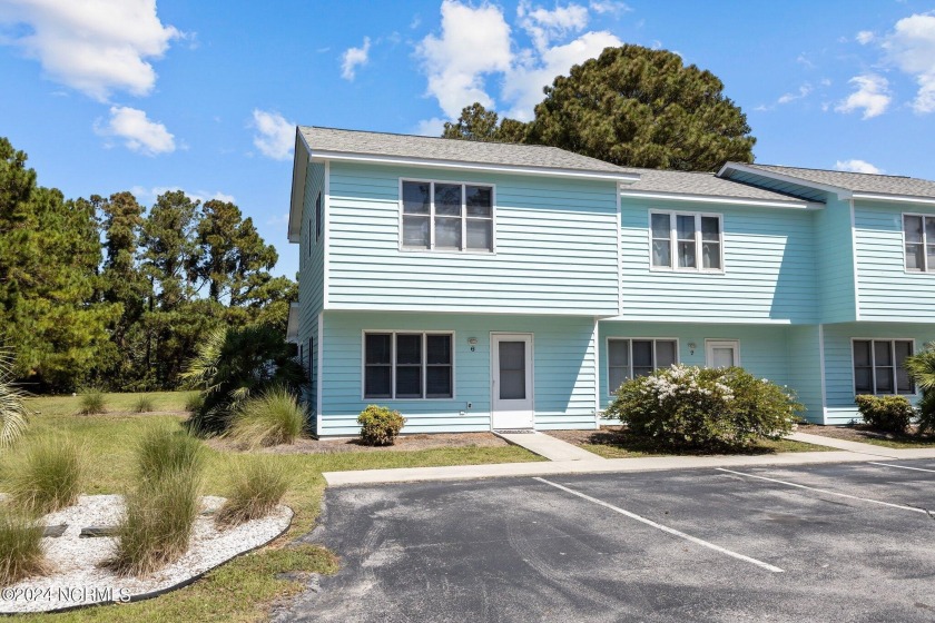 Discover coastal living in this desirable 3-bedroom, 2 - Beach Townhome/Townhouse for sale in Emerald Isle, North Carolina on Beachhouse.com