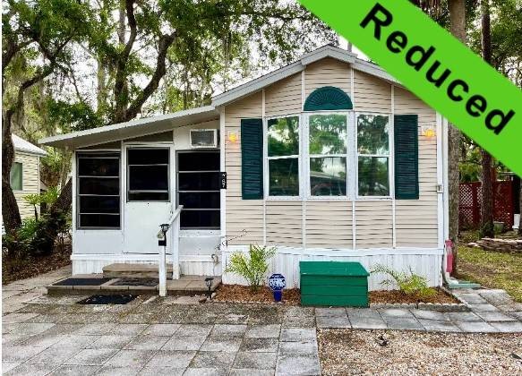 Nestled in the serene setting of the Ramblers Rest mobile home - Beach Home for sale in Venice, Florida on Beachhouse.com