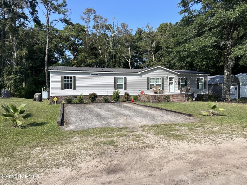 Beautiful 3 bedroom 2 bathroom with a office/guestroom, both - Beach Home for sale in Supply, North Carolina on Beachhouse.com