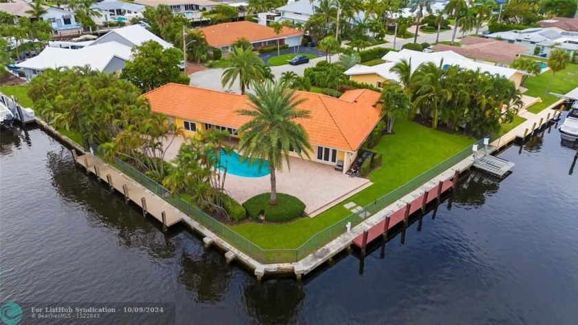 Rare Landings Waterfront Point lot!  
This exceptional property - Beach Home for sale in Fort Lauderdale, Florida on Beachhouse.com