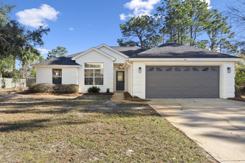 Welcome to your new home! Nestled in Santa Rosa Beach, this - Beach Home for sale in Santa Rosa Beach, Florida on Beachhouse.com