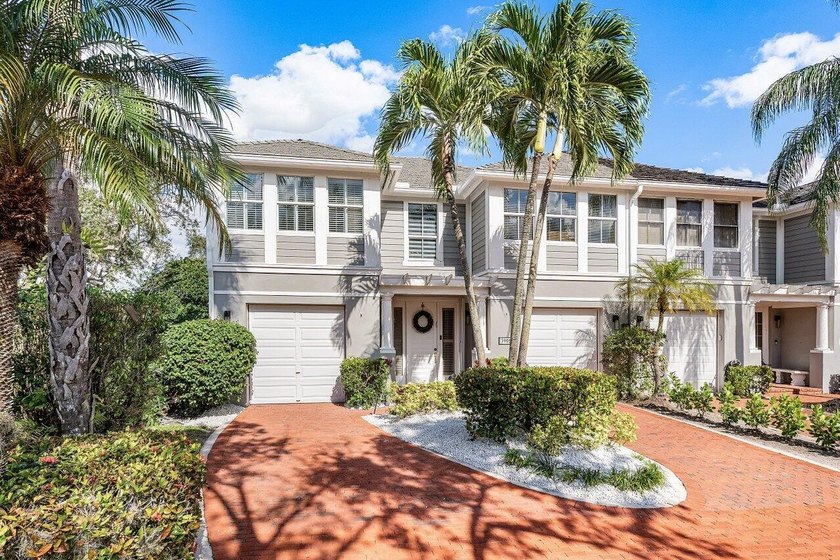 Stunning 3 BD 2.5 BA (plus office) in Cambridge Park with - Beach Townhome/Townhouse for sale in Boca Raton, Florida on Beachhouse.com