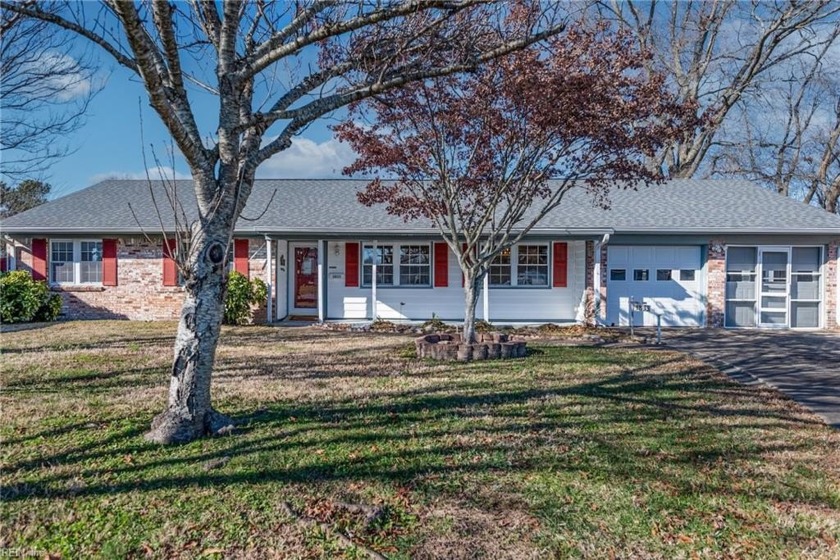 Beautiful and meticulously maintained ranch in the heart of - Beach Home for sale in Virginia Beach, Virginia on Beachhouse.com