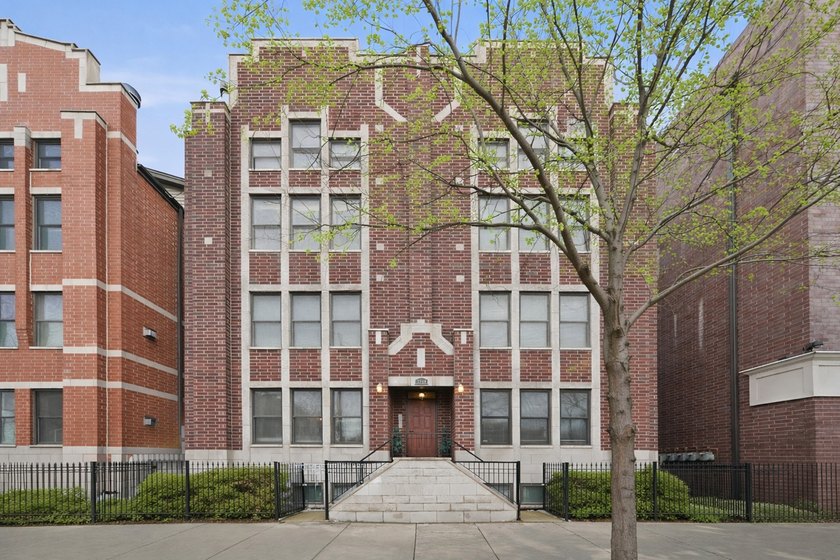 Set within the highly sought-after Blaine School District, this - Beach Condo for sale in Chicago, Illinois on Beachhouse.com
