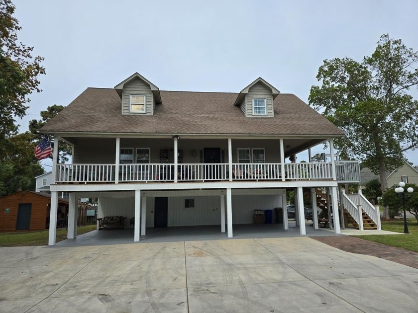 Beautiful 2 story home with an apartment on the ground floor! - Beach Home for sale in Surfside Beach, South Carolina on Beachhouse.com