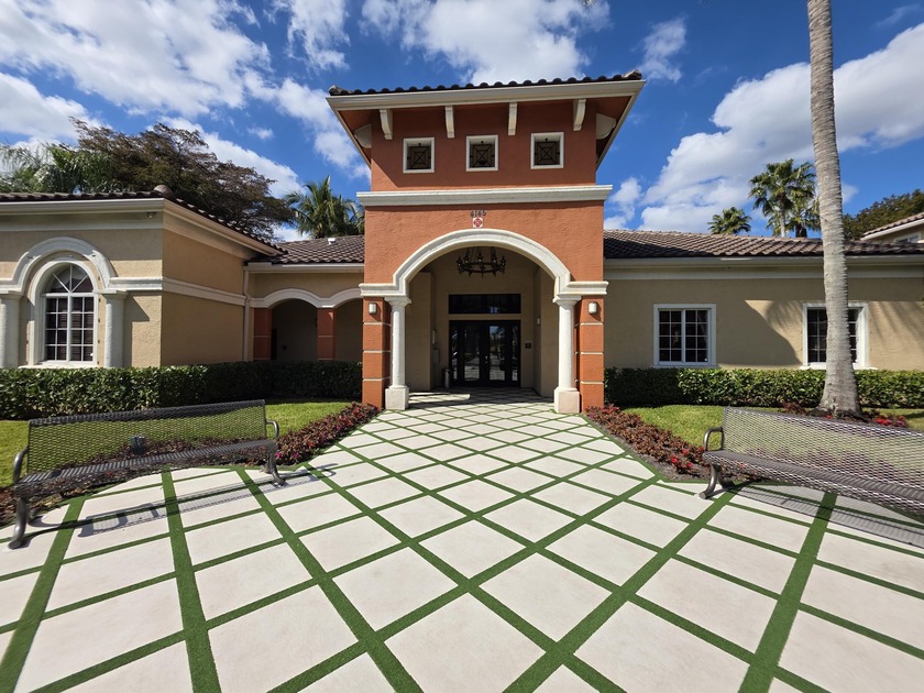 This 2-bedroom, 2-bathroom condominium is situated within a - Beach Condo for sale in West Palm Beach, Florida on Beachhouse.com