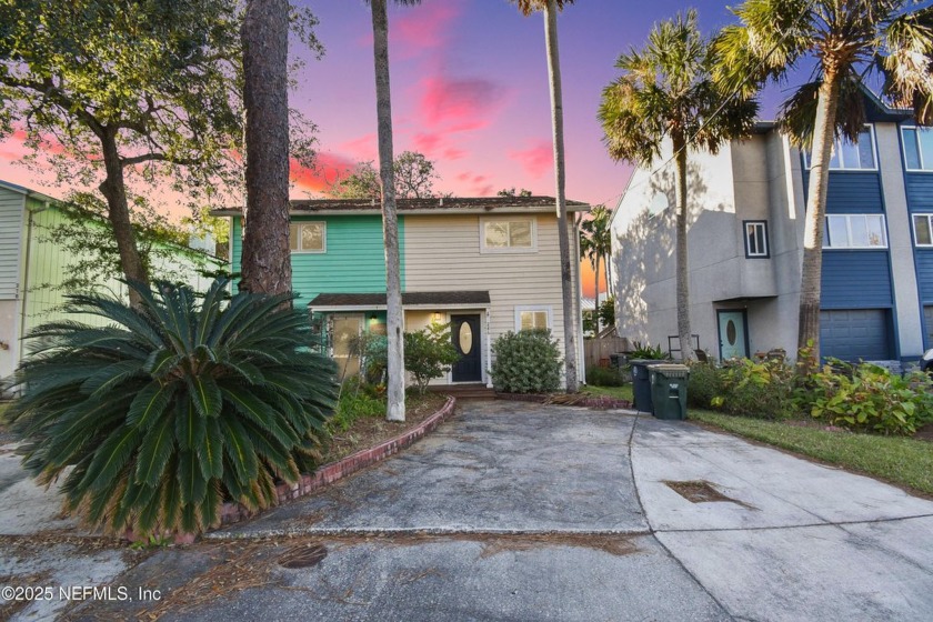 Coastal Living at Its Finest. Just 5 Blocks from the Ocean! - Beach Townhome/Townhouse for sale in Atlantic Beach, Florida on Beachhouse.com