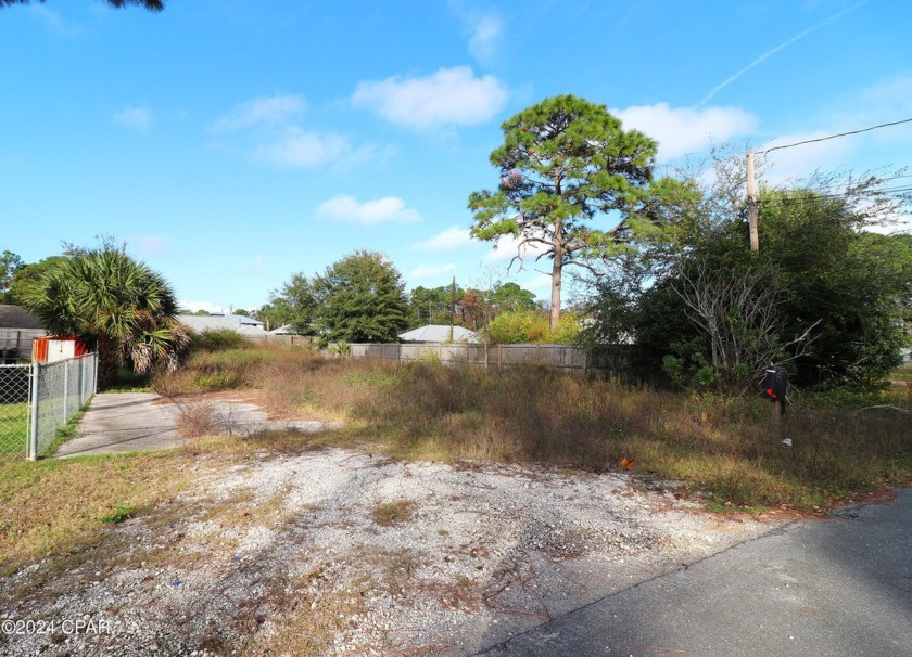 Check out this centrally located lot-close to all the Panama - Beach Lot for sale in Panama City Beach, Florida on Beachhouse.com