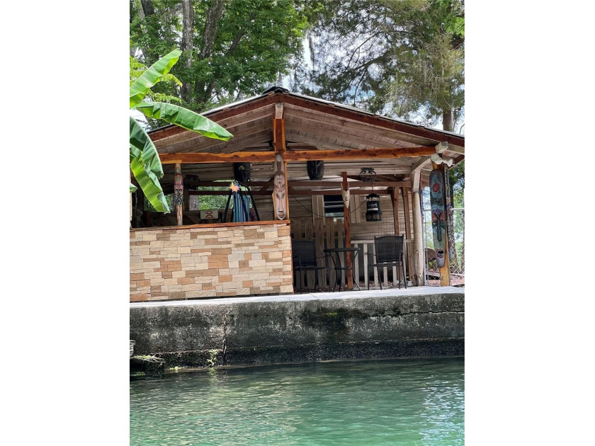 Welcome to your waterfront paradise on the Weeki Wachee River! - Beach Lot for sale in Weeki Wachee, Florida on Beachhouse.com