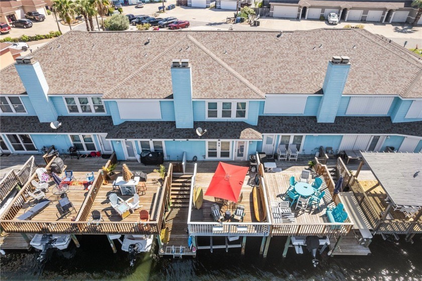Tucked away at the end of a peaceful cul-de-sac, this 3-bedroom - Beach Townhome/Townhouse for sale in Corpus Christi, Texas on Beachhouse.com