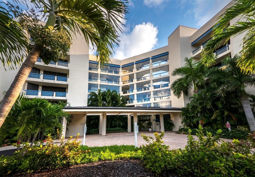 Under contract-accepting backup offers. Experience refined - Beach Condo for sale in Longboat Key, Florida on Beachhouse.com