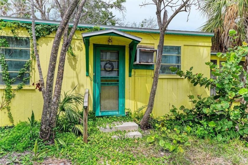 Under contract-accepting backup offers. Prime location at Anna - Beach Home for sale in Anna Maria, Florida on Beachhouse.com