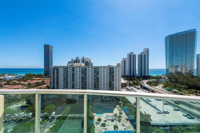 Experience luxury beachfront living in this renovated penthouse - Beach Condo for sale in Sunny Isles Beach, Florida on Beachhouse.com