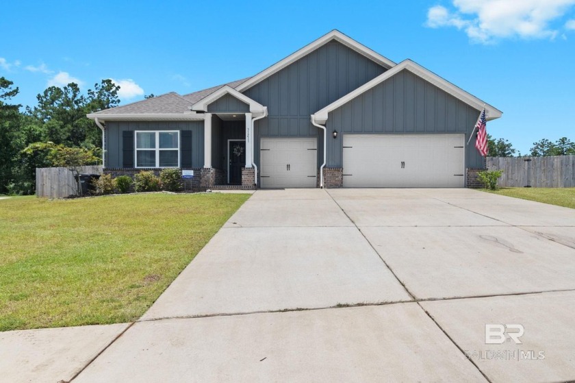 Located in the Stonebridge subdivision, this stunning 4-bedroom - Beach Home for sale in Spanish Fort, Alabama on Beachhouse.com