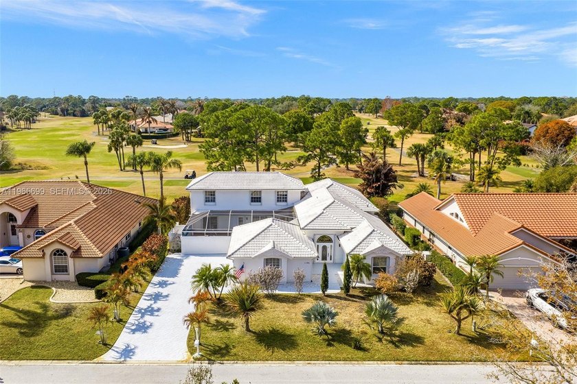 Beautiful 2 story courtyard pool home in the gated community of - Beach Home for sale in Port Saint Lucie, Florida on Beachhouse.com